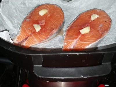 Salmone al vapore